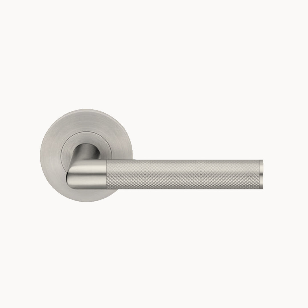 Kamen Kali Lever Handles on Standard Rose