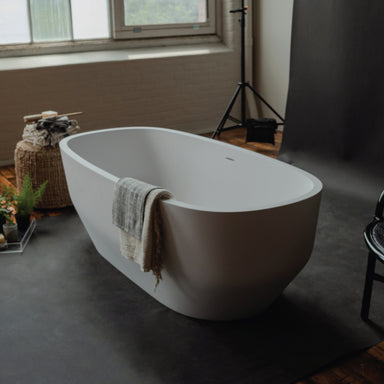 Leven 68" Freestanding Bathtub