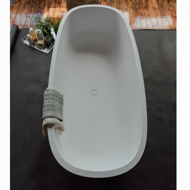 Leven 68" Freestanding Bathtub