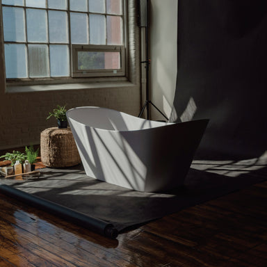 Oku 70" Freestanding Bathtub
