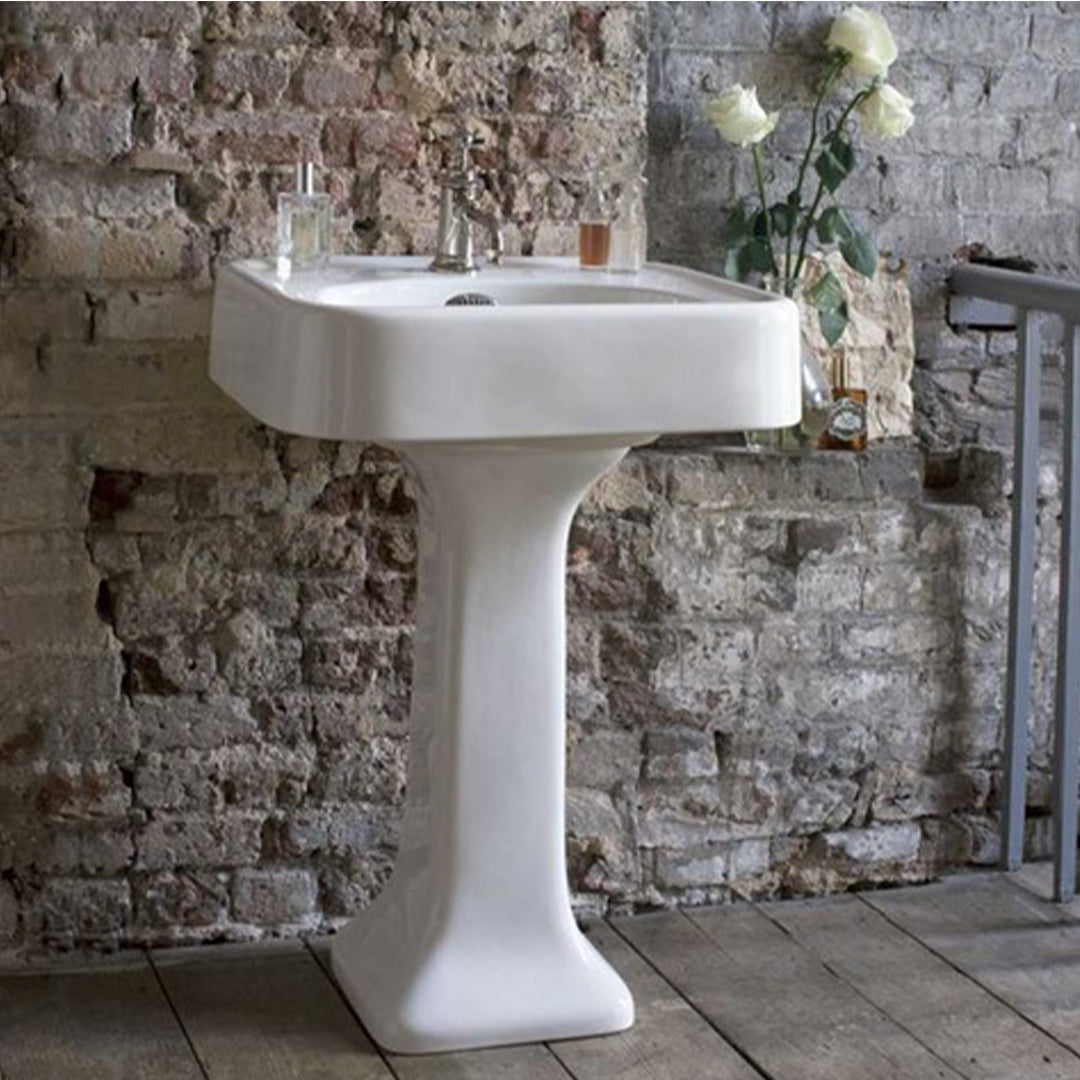 Arcade 24" Pedestal Basin